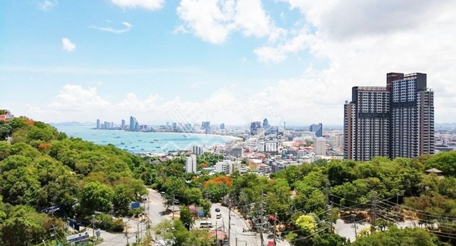 For sale 1 bed condo in Pratumnak, Pattaya