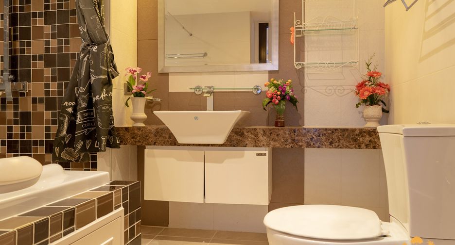 For sale 1 bed condo in Pratumnak, Pattaya