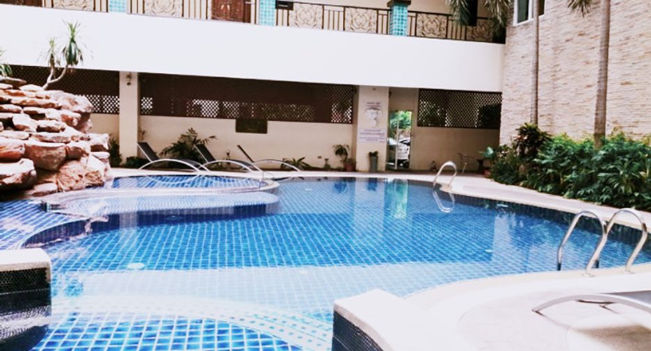 For sale 2 bedrooms condo in Central Pattaya, Pattaya