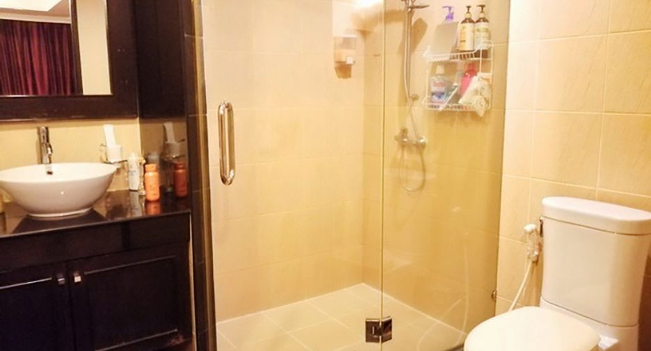 For sale 2 bedrooms condo in Central Pattaya, Pattaya