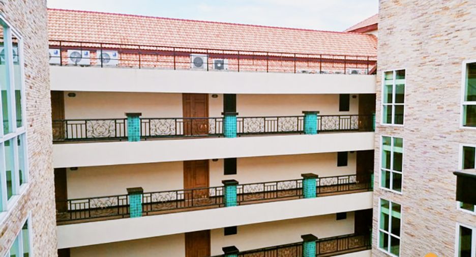 For sale 2 bedrooms condo in Central Pattaya, Pattaya