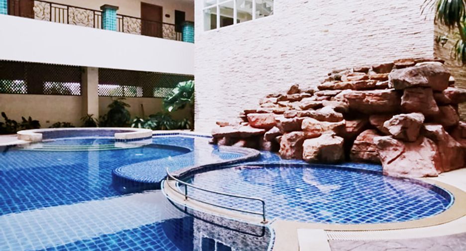 For sale 2 bedrooms condo in Central Pattaya, Pattaya