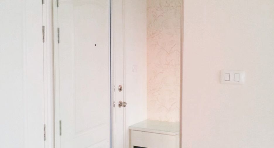 For sale 1 bed condo in Mueang Chon Buri, Chonburi