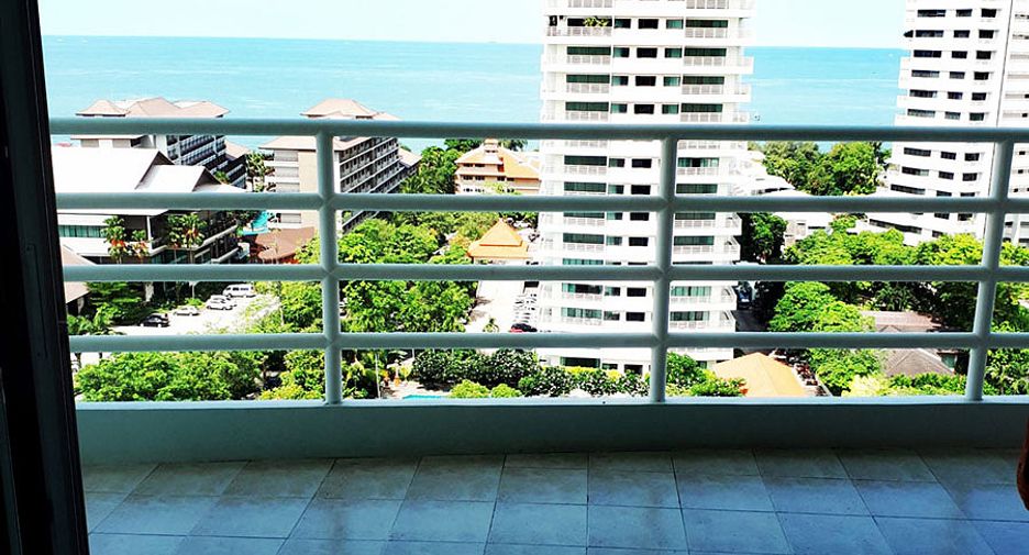 For sale 1 bed condo in Pratumnak, Pattaya