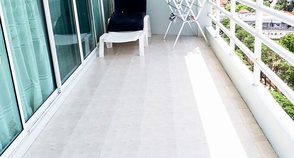 For sale 1 bed condo in Pratumnak, Pattaya