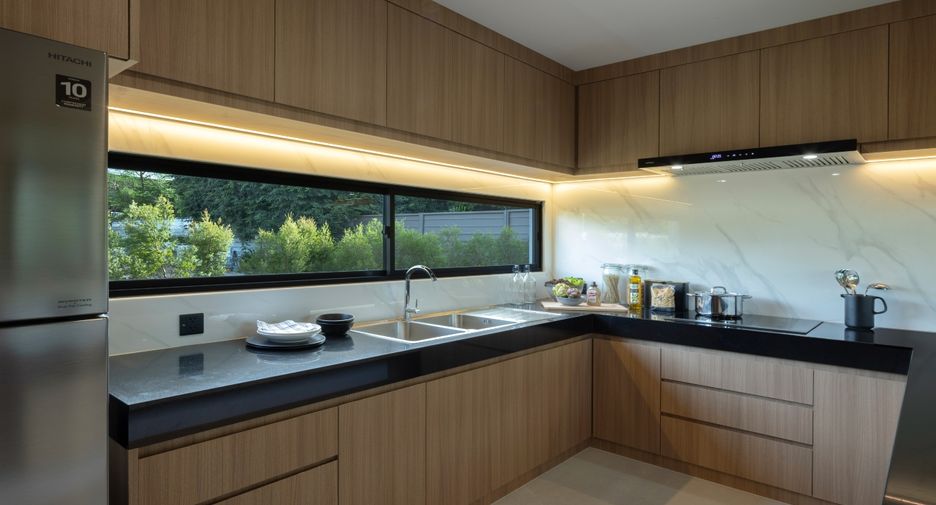 Продажа 4 спальни дом в Huay Yai, Паттайя