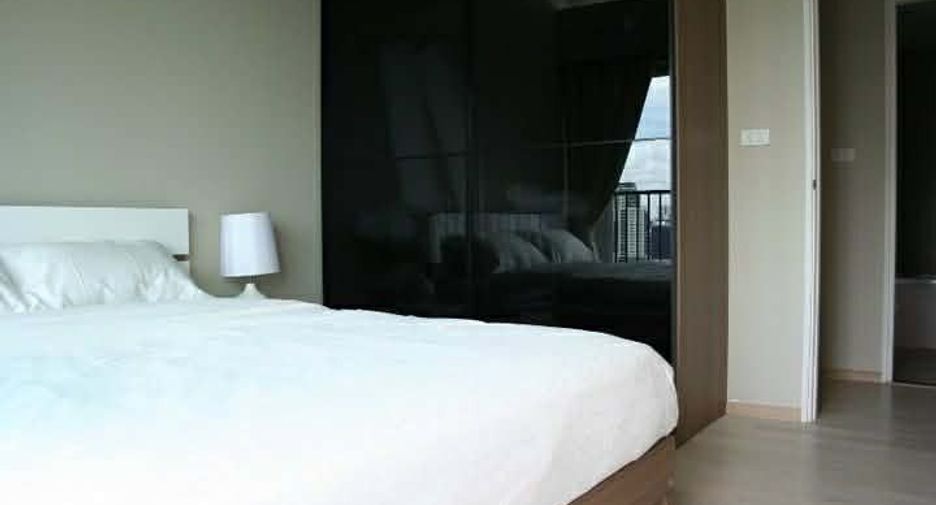 Condo en venta de 2 habitaciones en Khlong Toei, Bangkok