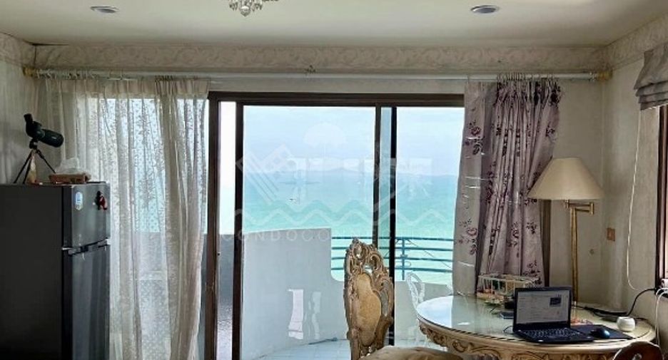 For sale 1 bed condo in Mueang Rayong, Rayong
