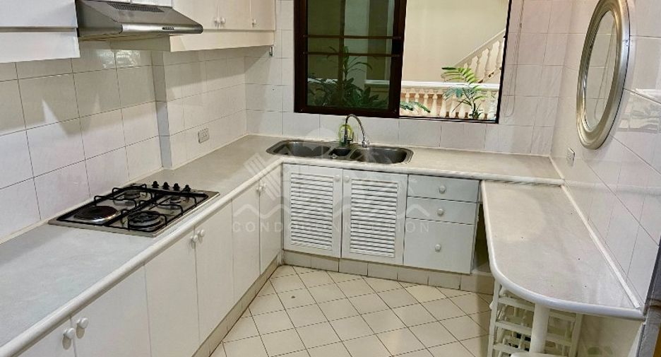 À vendre 2 chambres condo à Sattahip, Chonburi