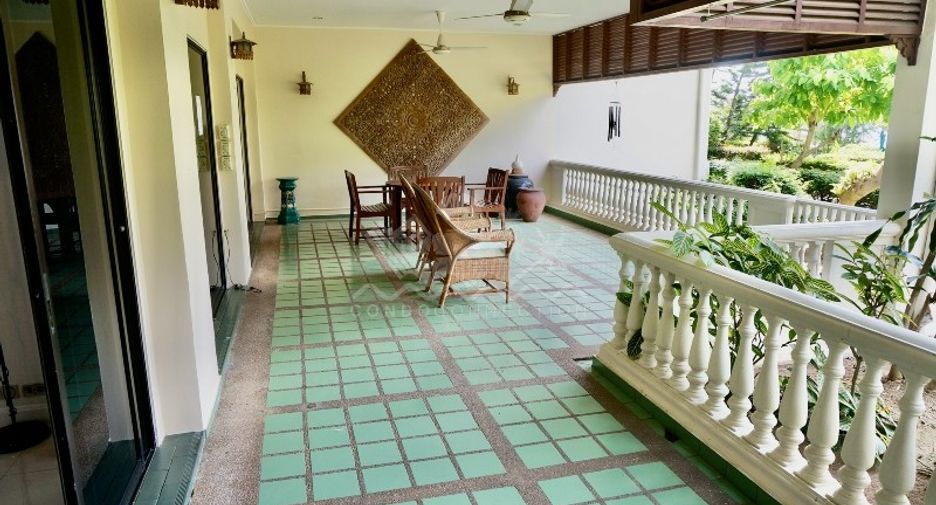 À vendre 2 chambres condo à Sattahip, Chonburi