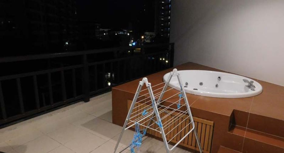 For sale 1 bed condo in Pratumnak, Pattaya