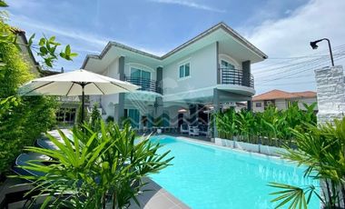 For sale 5 bedrooms house in Jomtien, Pattaya
