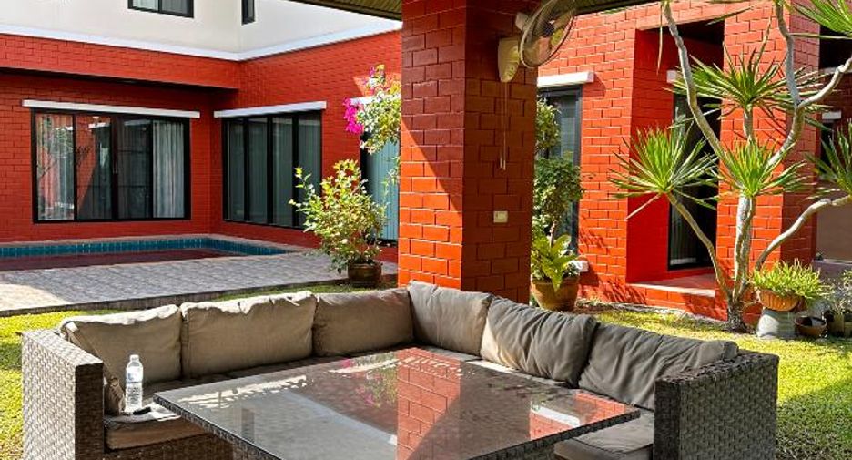 Casa en venta de 3 habitaciones en Bang Lamung, Chonburi