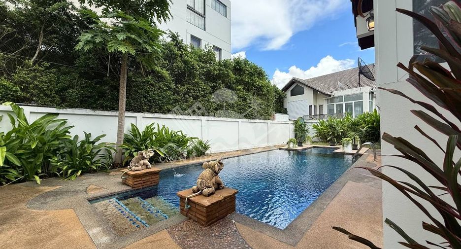 For rent 3 bedrooms house in East Pattaya, Pattaya
