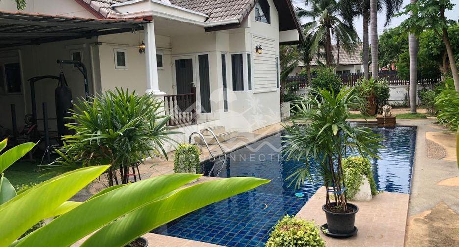 For rent 3 bedrooms house in East Pattaya, Pattaya