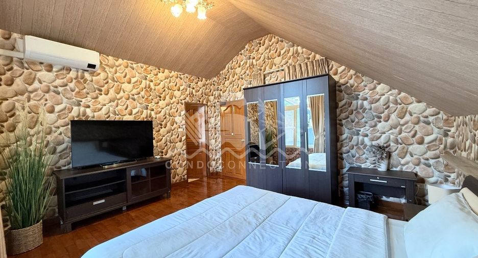 For rent 3 bedrooms house in East Pattaya, Pattaya