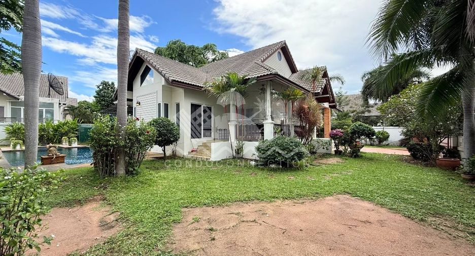 For rent 3 bedrooms house in East Pattaya, Pattaya
