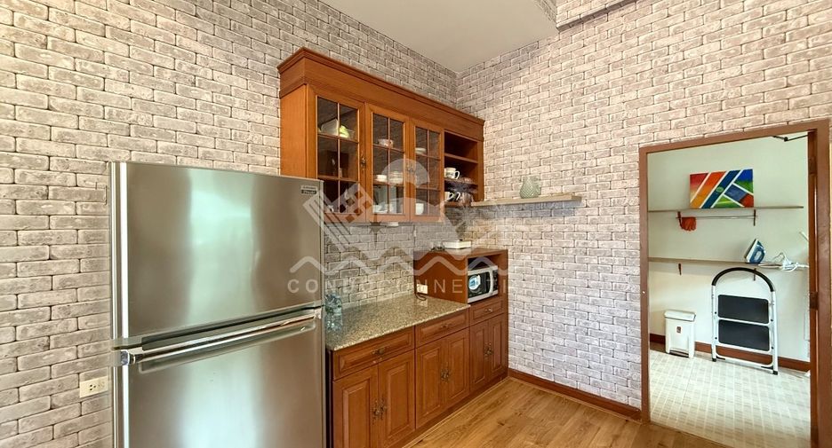 For rent 3 bedrooms house in East Pattaya, Pattaya