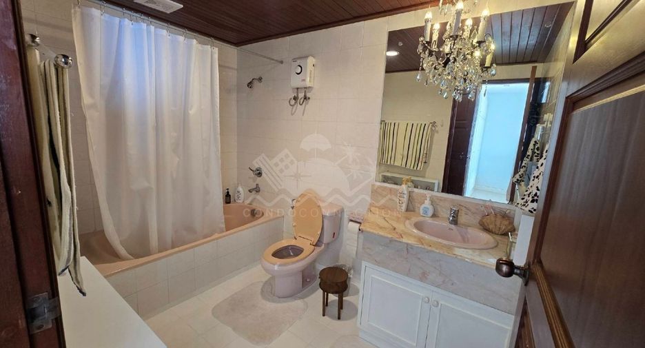 For sale 3 bedrooms condo in North Pattaya, Pattaya