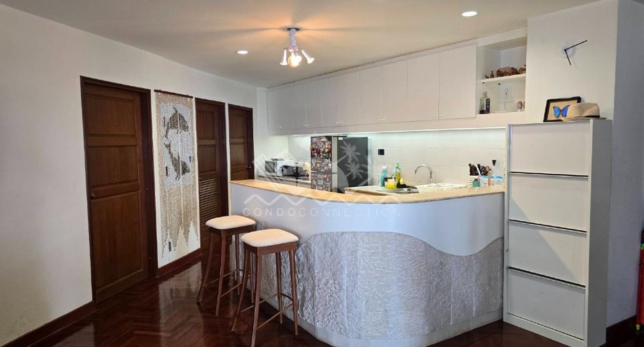 For sale 3 bedrooms condo in North Pattaya, Pattaya