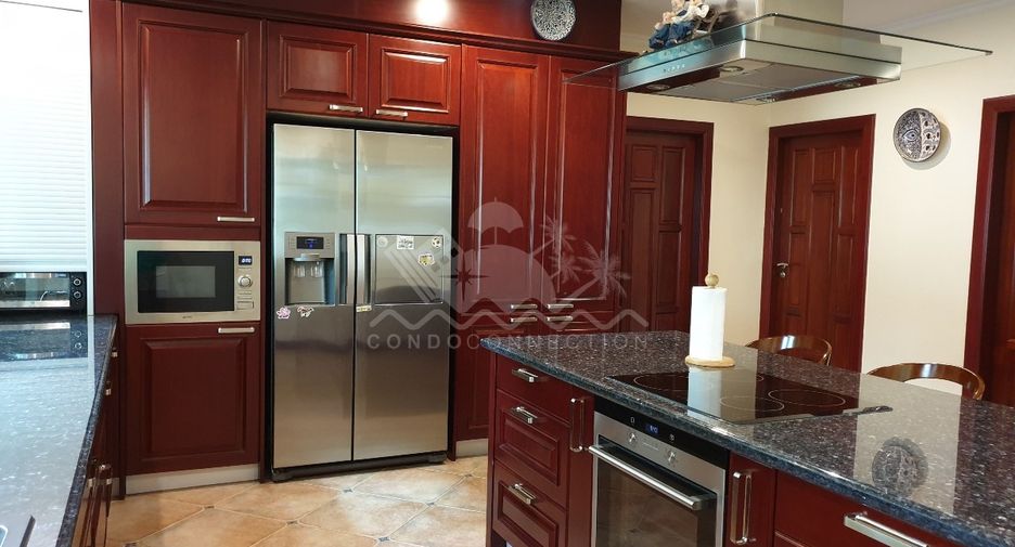 À vendre 4 chambres condo à Sattahip, Chonburi