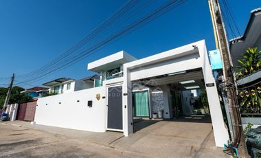 For sale 5 bedrooms house in Jomtien, Pattaya