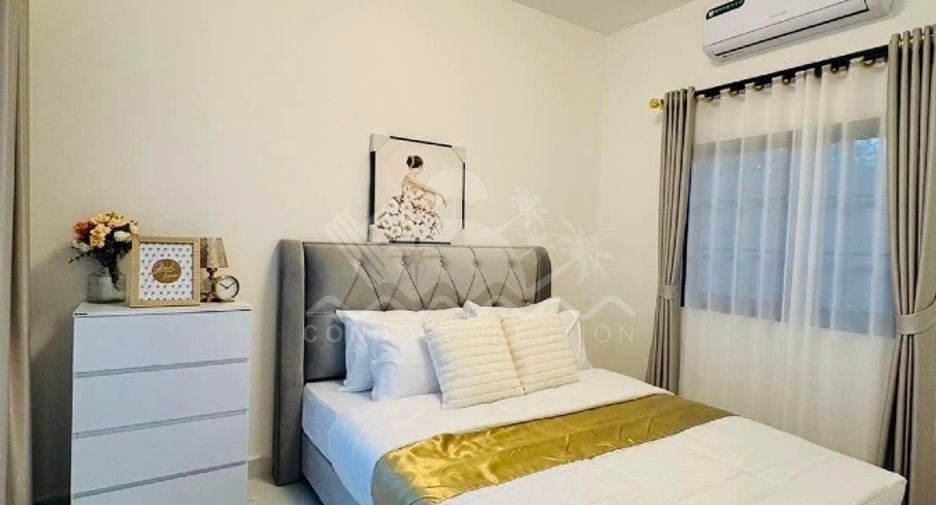 For sale 4 bedrooms house in Bang Lamung, Chonburi