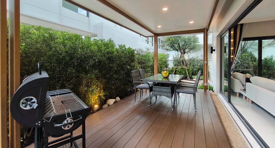 For sale 4 bedrooms house in East Pattaya, Pattaya