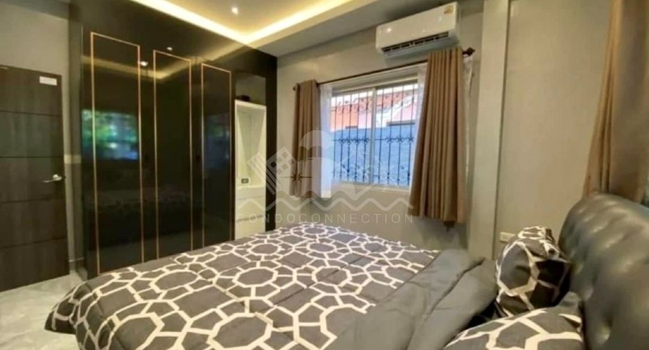 For sale 3 bedrooms house in Jomtien, Pattaya