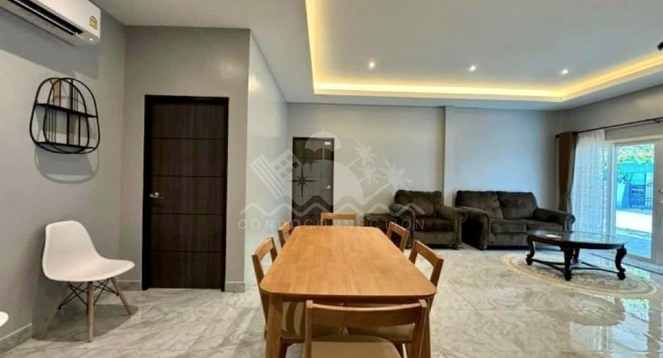 For sale 3 bedrooms house in Jomtien, Pattaya