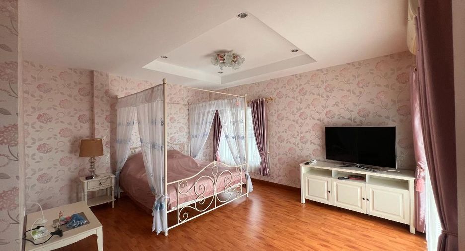 À vendre 5 chambres maison à East Pattaya, Pattaya