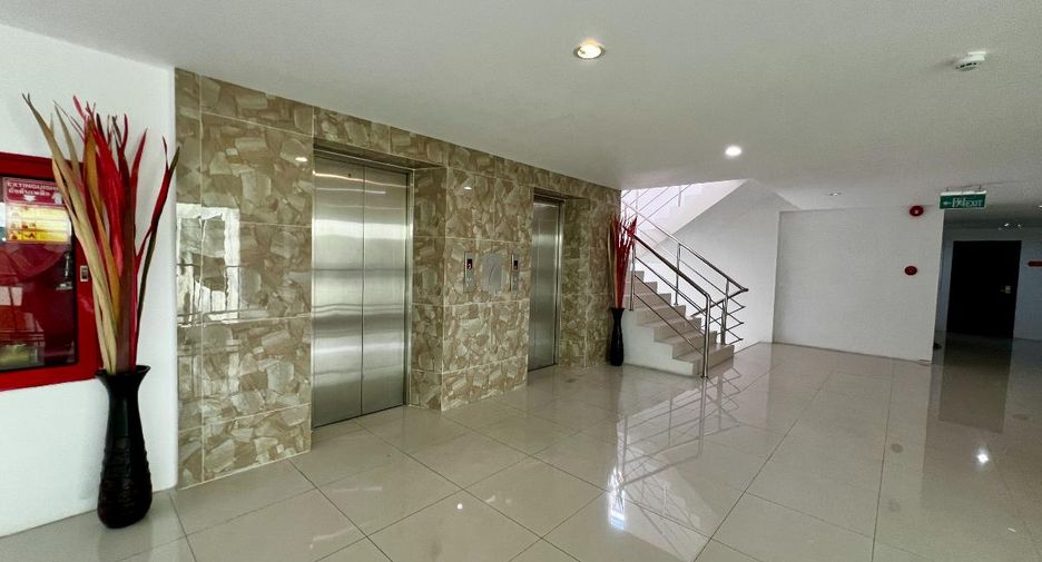 For sale studio condo in Pratumnak, Pattaya