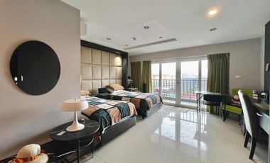 For sale studio condo in Pratumnak, Pattaya