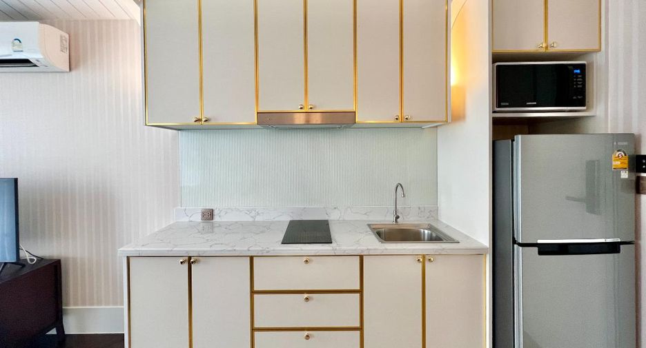 For sale 1 bed condo in Sattahip, Chonburi