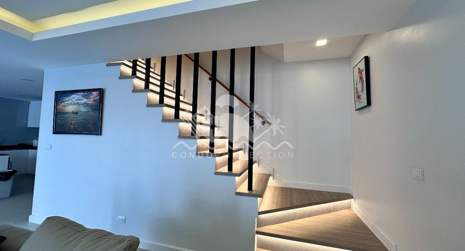 For sale 4 bedrooms house in South Pattaya, Pattaya