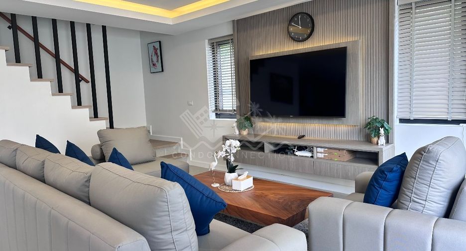 For sale 4 bedrooms house in South Pattaya, Pattaya