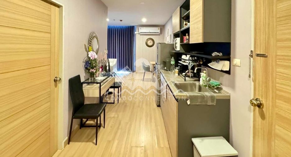 For sale 2 bedrooms condo in Jomtien, Pattaya
