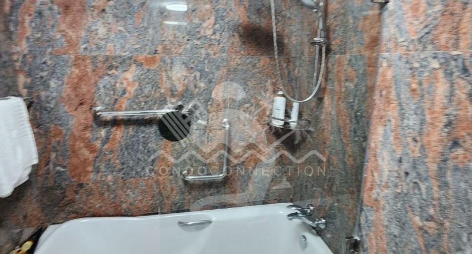 For sale 2 bedrooms condo in Central Pattaya, Pattaya