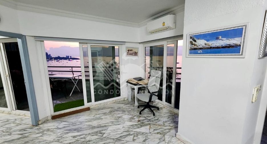 For sale 2 bedrooms condo in Central Pattaya, Pattaya