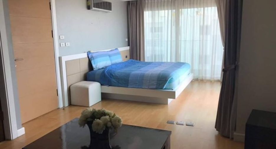 For sale 2 bedrooms condo in Pratumnak, Pattaya