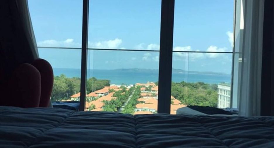 For sale 2 bedrooms condo in Pratumnak, Pattaya