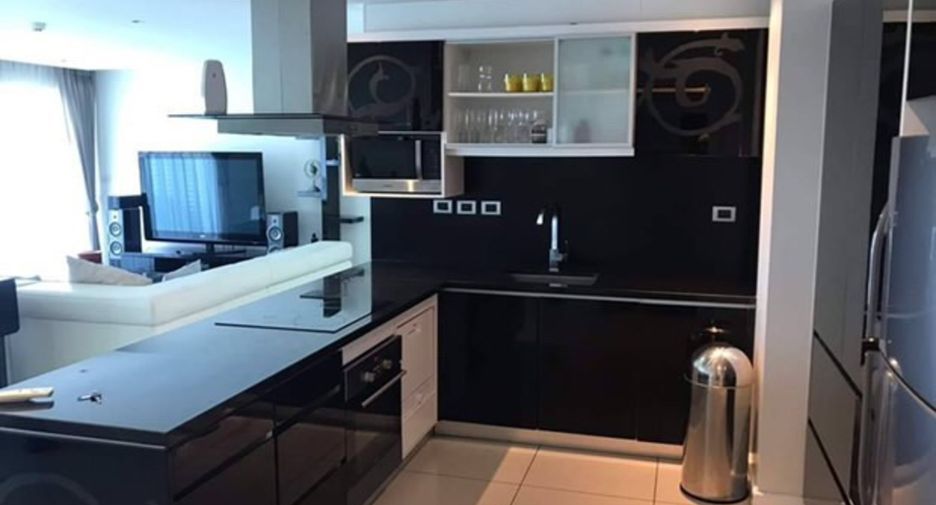For sale 2 bedrooms condo in Pratumnak, Pattaya