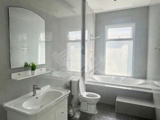 Продажа 4 спальни дом в Банг Ламунг, Чонбури