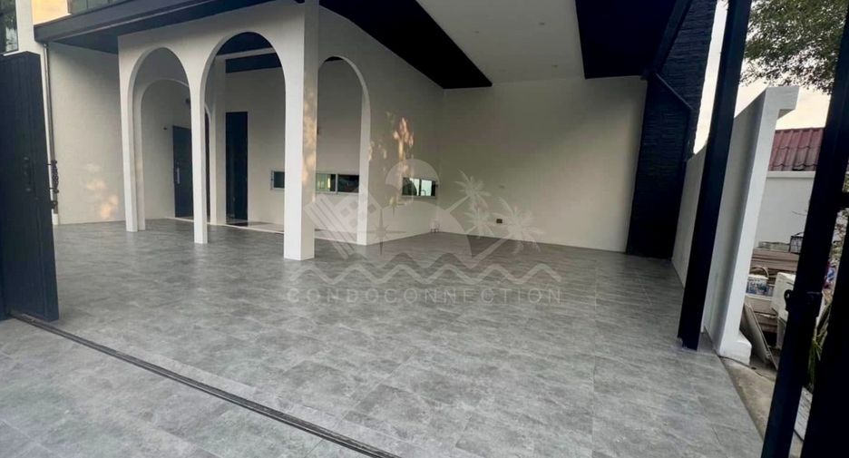 Продажа 4 спальни дом в Huay Yai, Паттайя