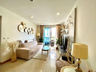 For sale 2 ベッドルーム condo in Bang Lamung, Chonburi
