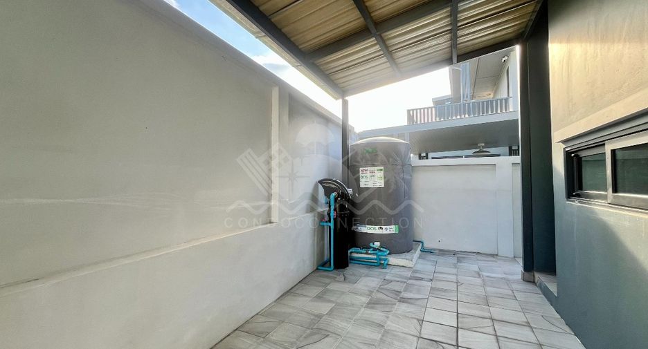 For rent 3 bedrooms house in East Pattaya, Pattaya
