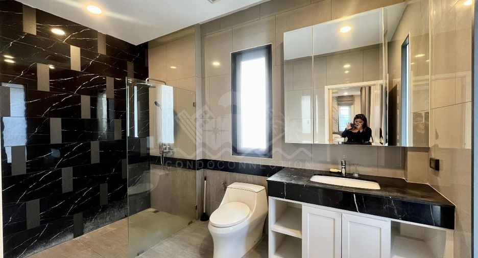 For rent 3 bedrooms house in East Pattaya, Pattaya