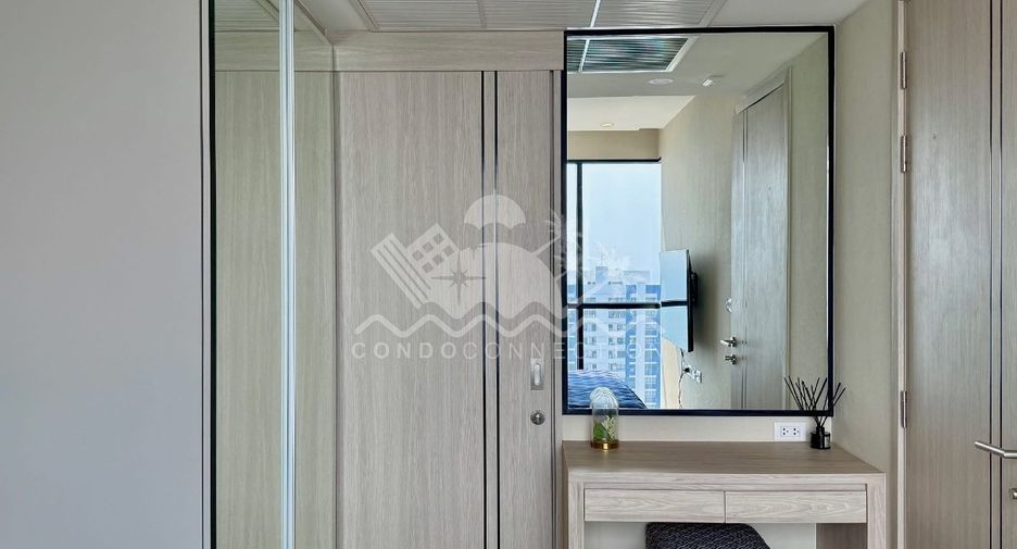 À vendre 2 chambres condo à Pratumnak, Pattaya