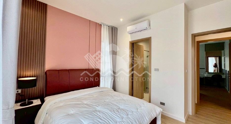 For sale 4 bedrooms house in East Pattaya, Pattaya