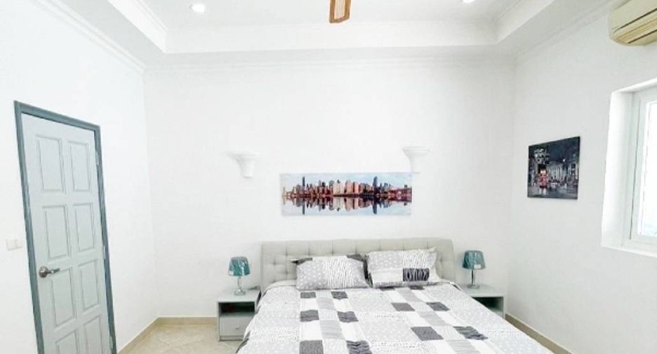 For sale 12 bedrooms house in Pratumnak, Pattaya